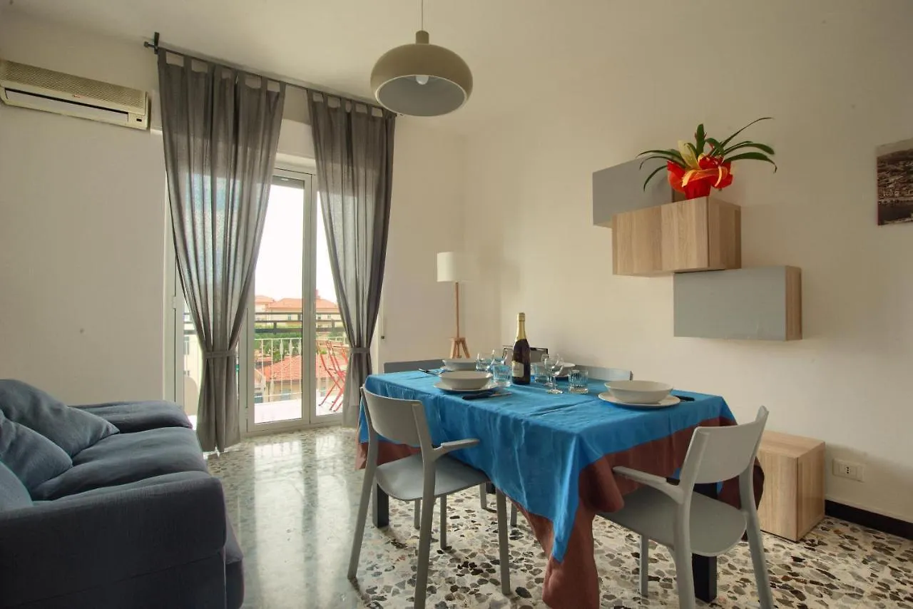 Apartment Appartamento Di Fronte Alla Pista Ciclabile Con 2 Camere Da Letto E Wifi Imperia