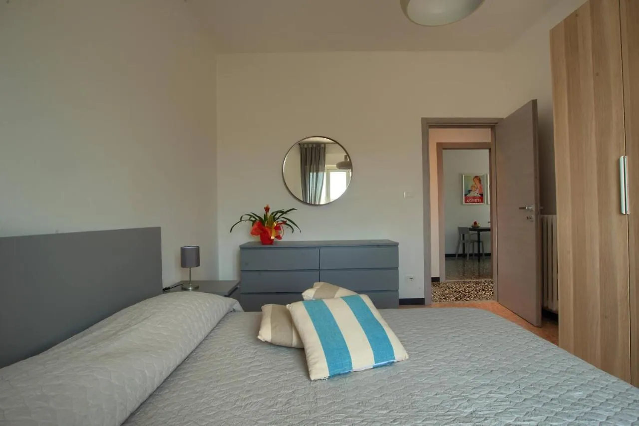 Apartment Appartamento Di Fronte Alla Pista Ciclabile Con 2 Camere Da Letto E Wifi Imperia Italy