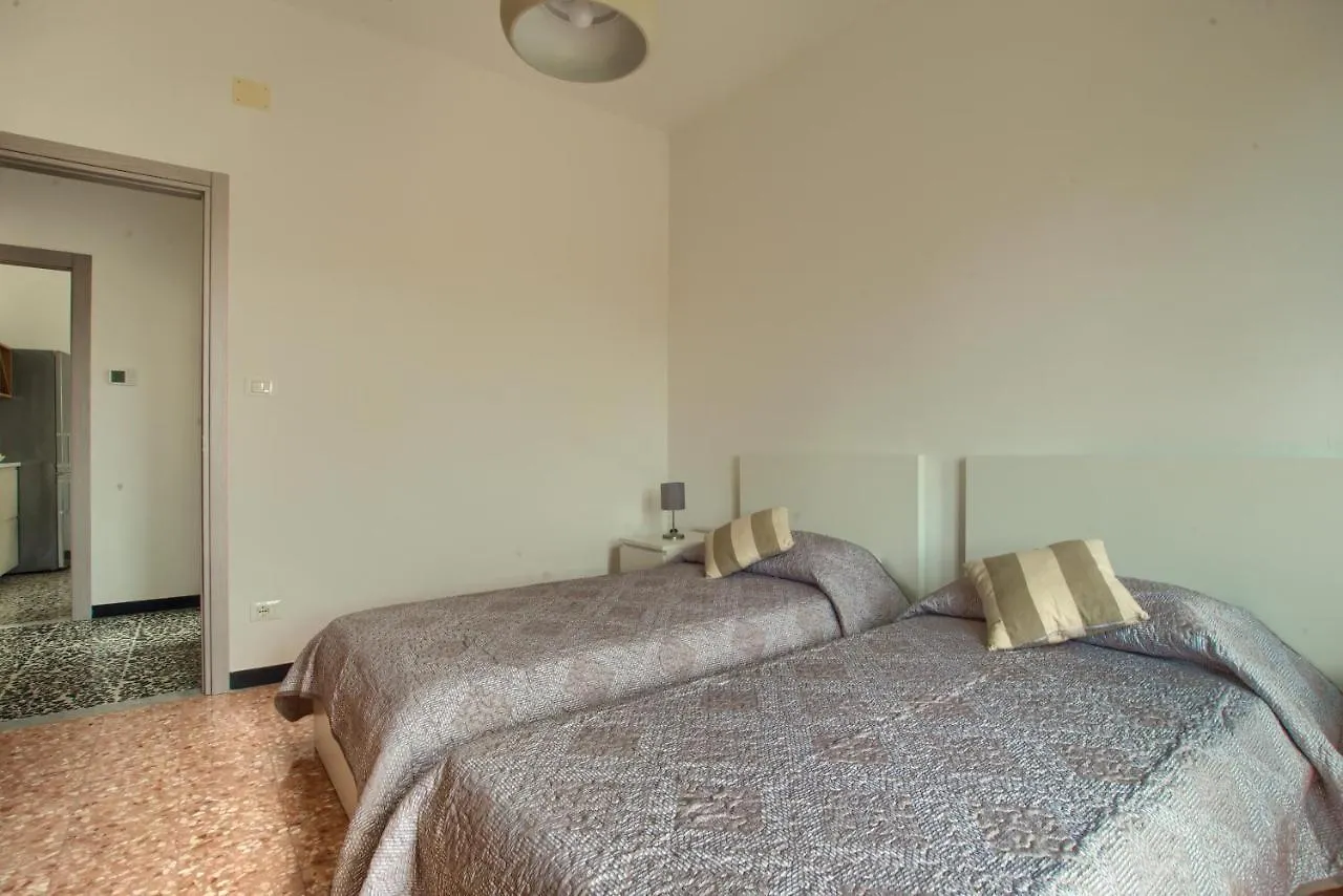 Appartamento Di Fronte Alla Pista Ciclabile Con 2 Camere Da Letto E Wifi Imperia 0*,  Italy